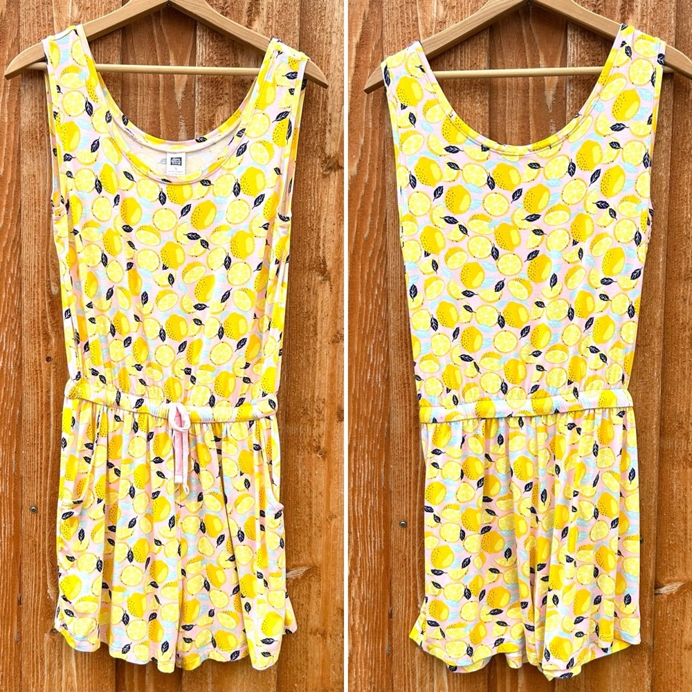 Alex's Lemonade Stand Lemon Print Sleeveless Romper Shorts Preppy Summer Size S